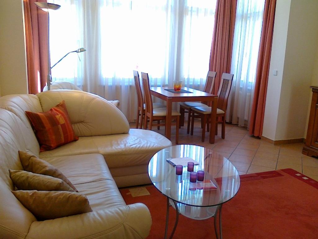 Villa Jasmin - Ferienwohnung 7 塞巴特黑灵斯多夫 外观 照片